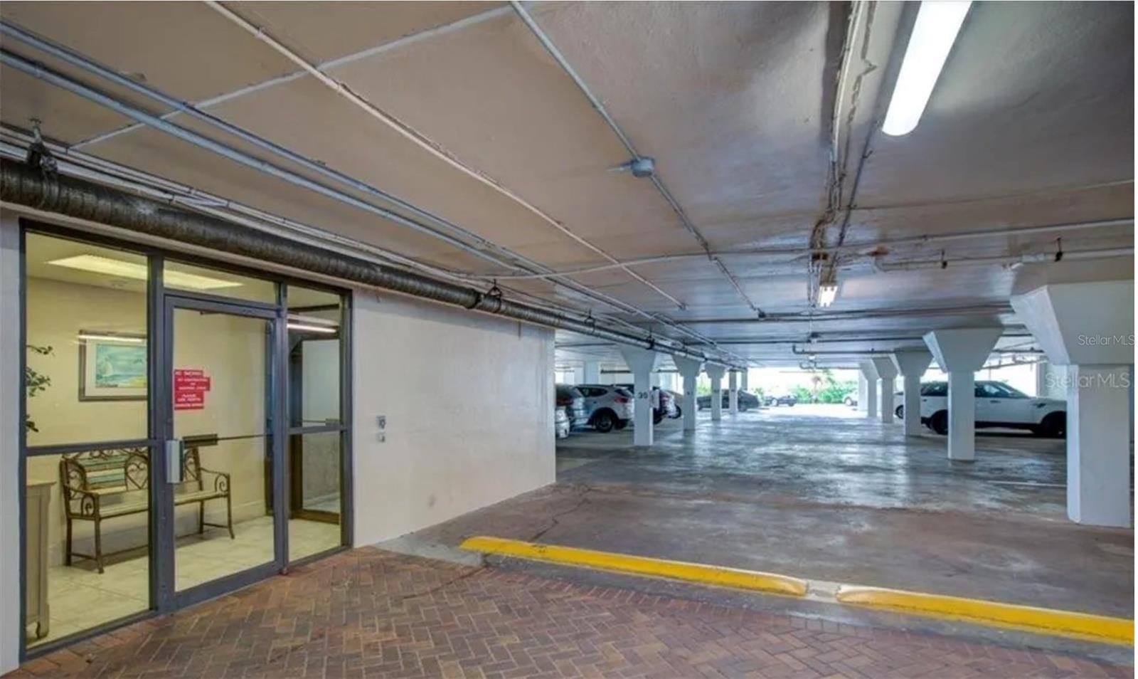Image 28 of 38 For 1230 Gulf Boulevard 1608