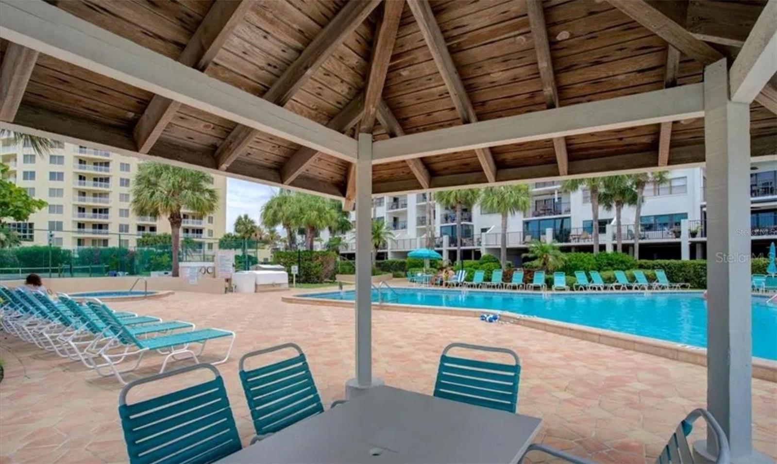 Image 32 of 38 For 1230 Gulf Boulevard 1608