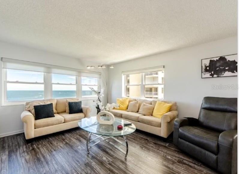 Image 7 of 38 For 1230 Gulf Boulevard 1608