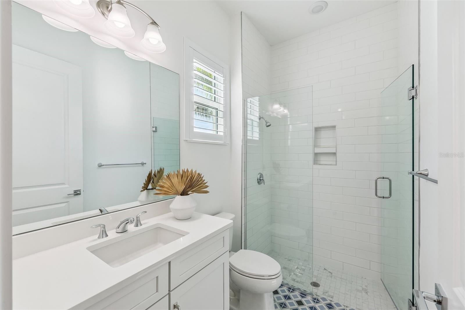 Image 13 of 54 For 8063 Redonda Loop