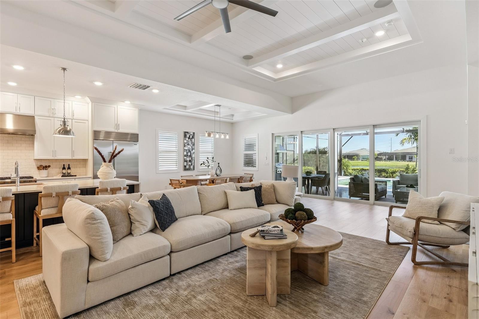 Image 17 of 54 For 8063 Redonda Loop