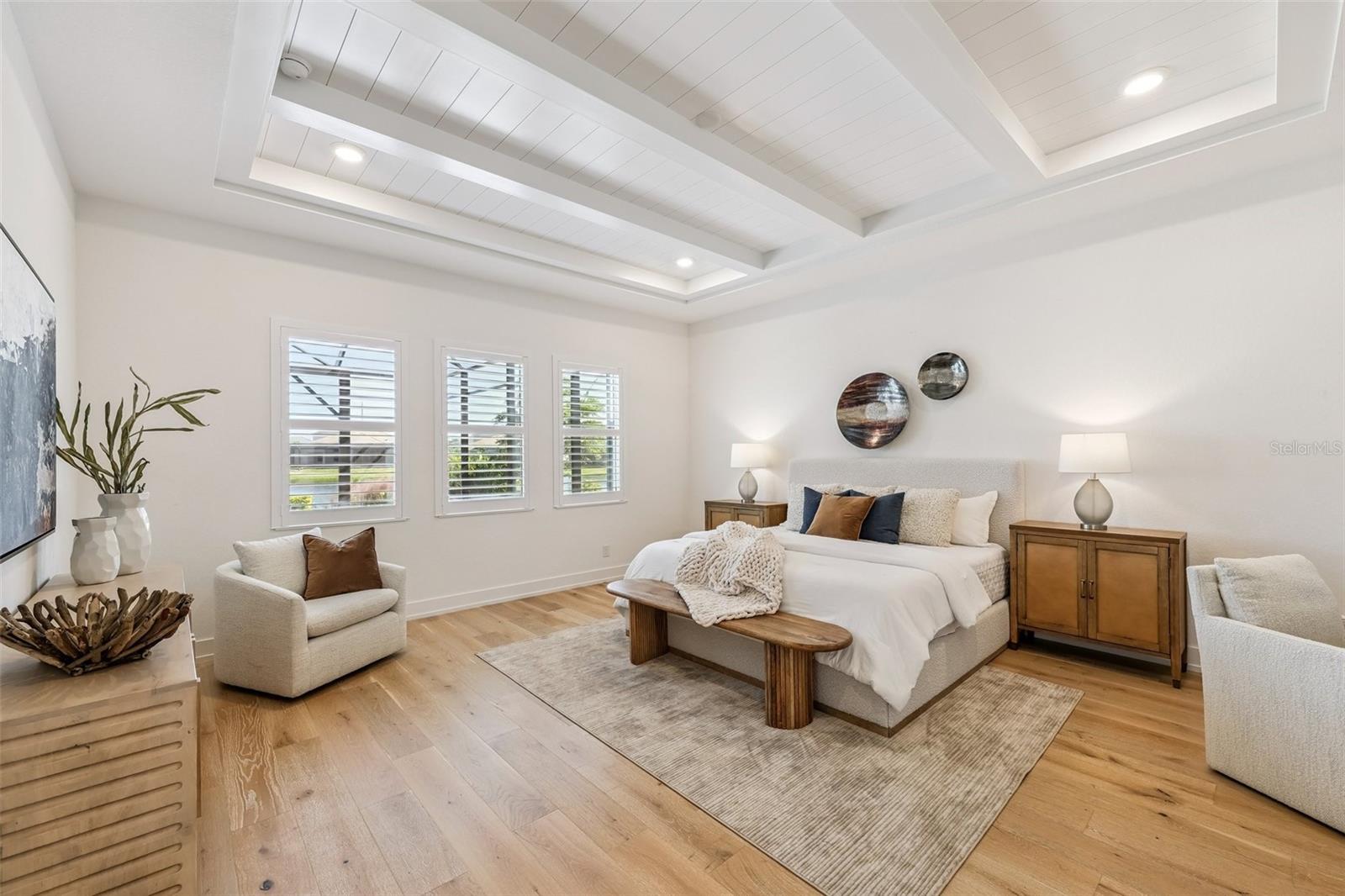 Image 30 of 54 For 8063 Redonda Loop