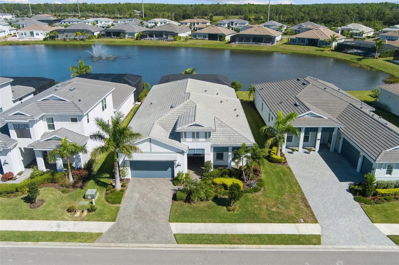 Image 6 of 54 For 8063 Redonda Loop