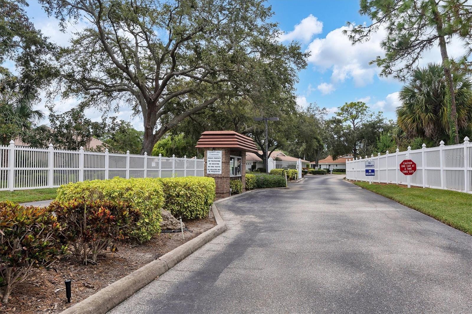 Image 35 of 36 For 5517 Garden Lakes Oak