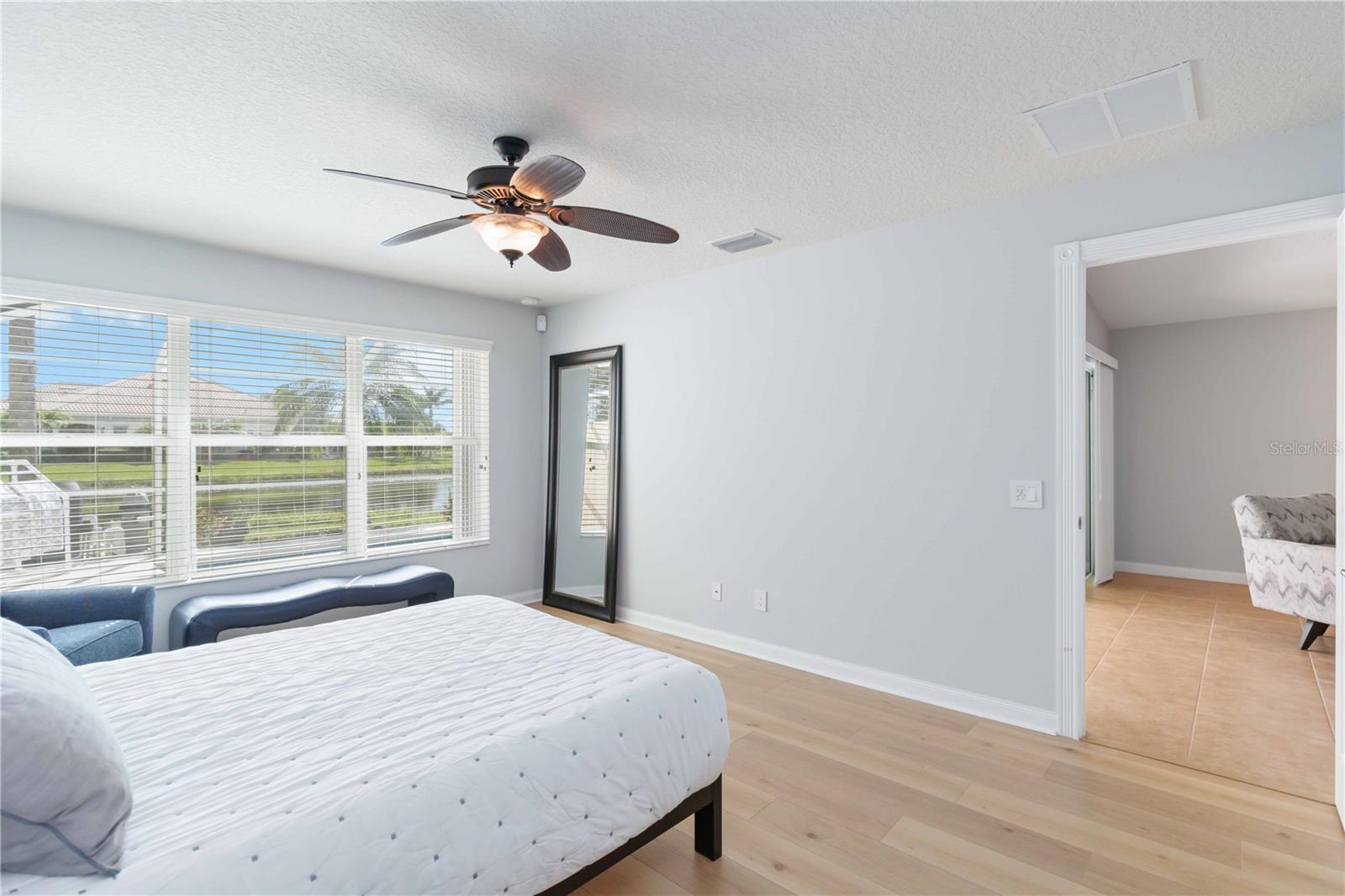 Image 18 of 62 For 6063 Benevento Drive