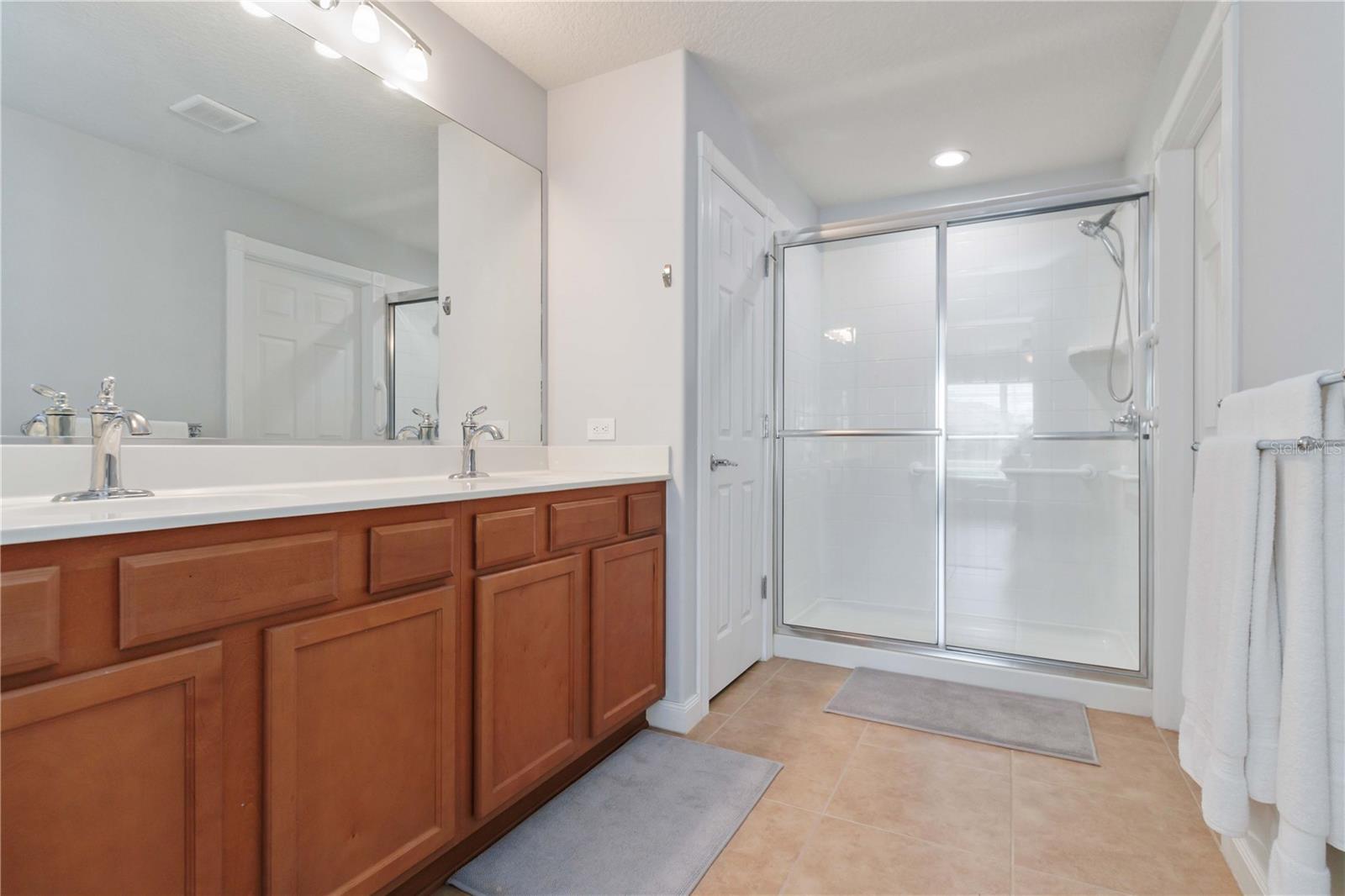 Image 19 of 62 For 6063 Benevento Drive