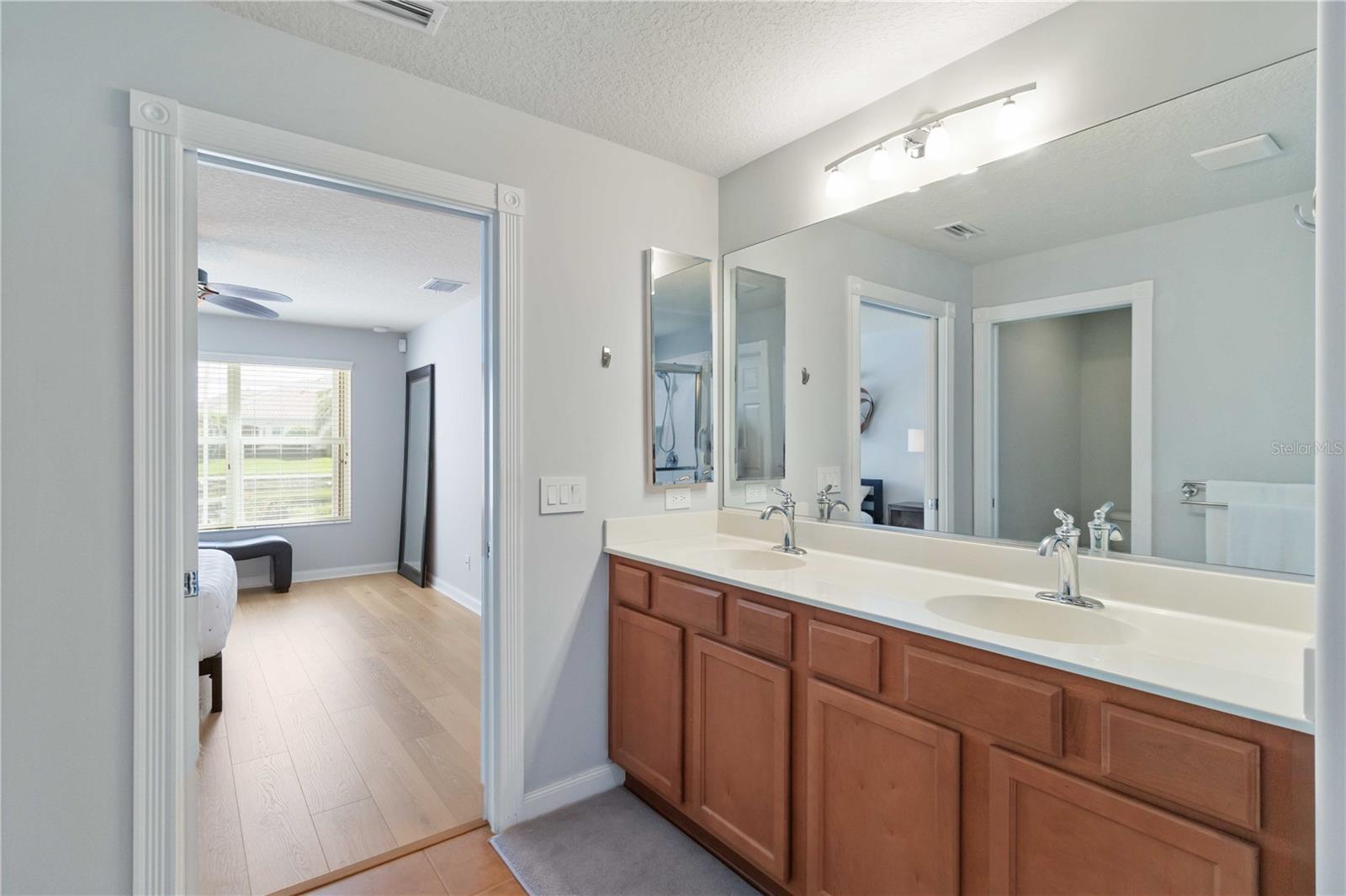 Image 20 of 62 For 6063 Benevento Drive