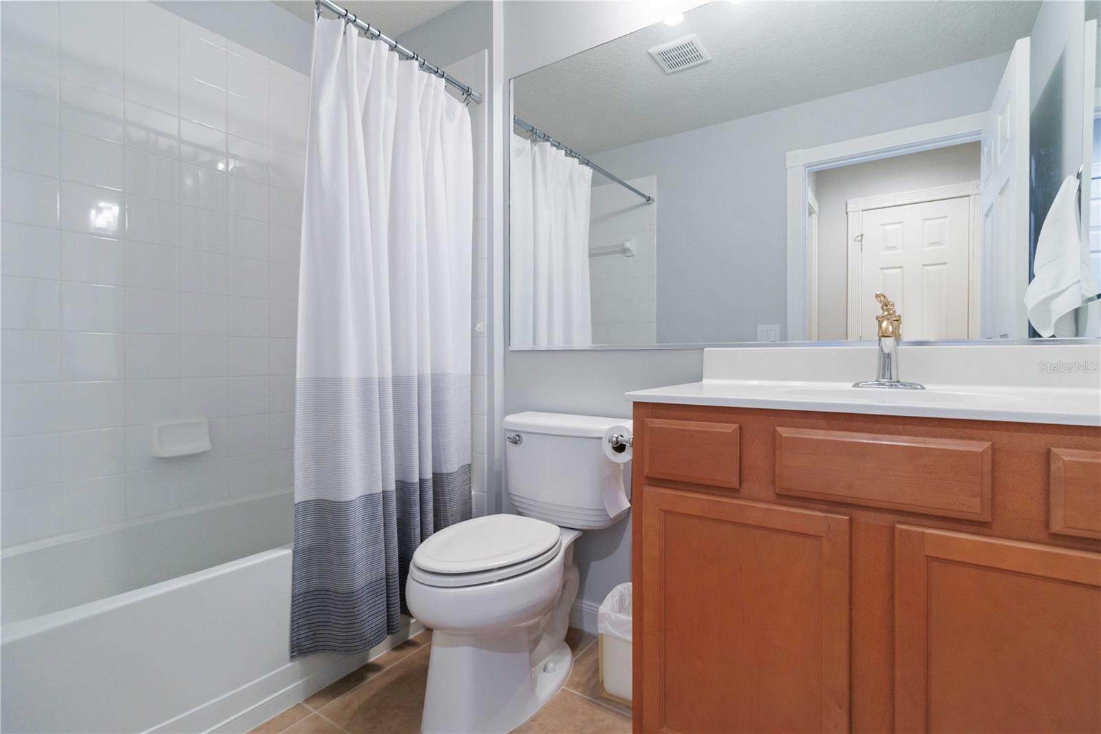 Image 27 of 62 For 6063 Benevento Drive