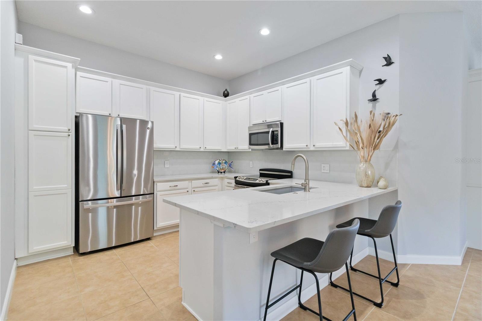 Image 5 of 62 For 6063 Benevento Drive