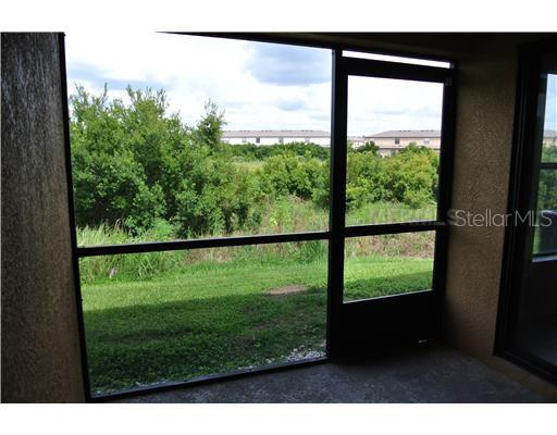 Image 7 of 12 For 2517 Oleander Lakes Drive