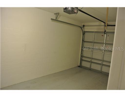 Image 9 of 12 For 2517 Oleander Lakes Drive