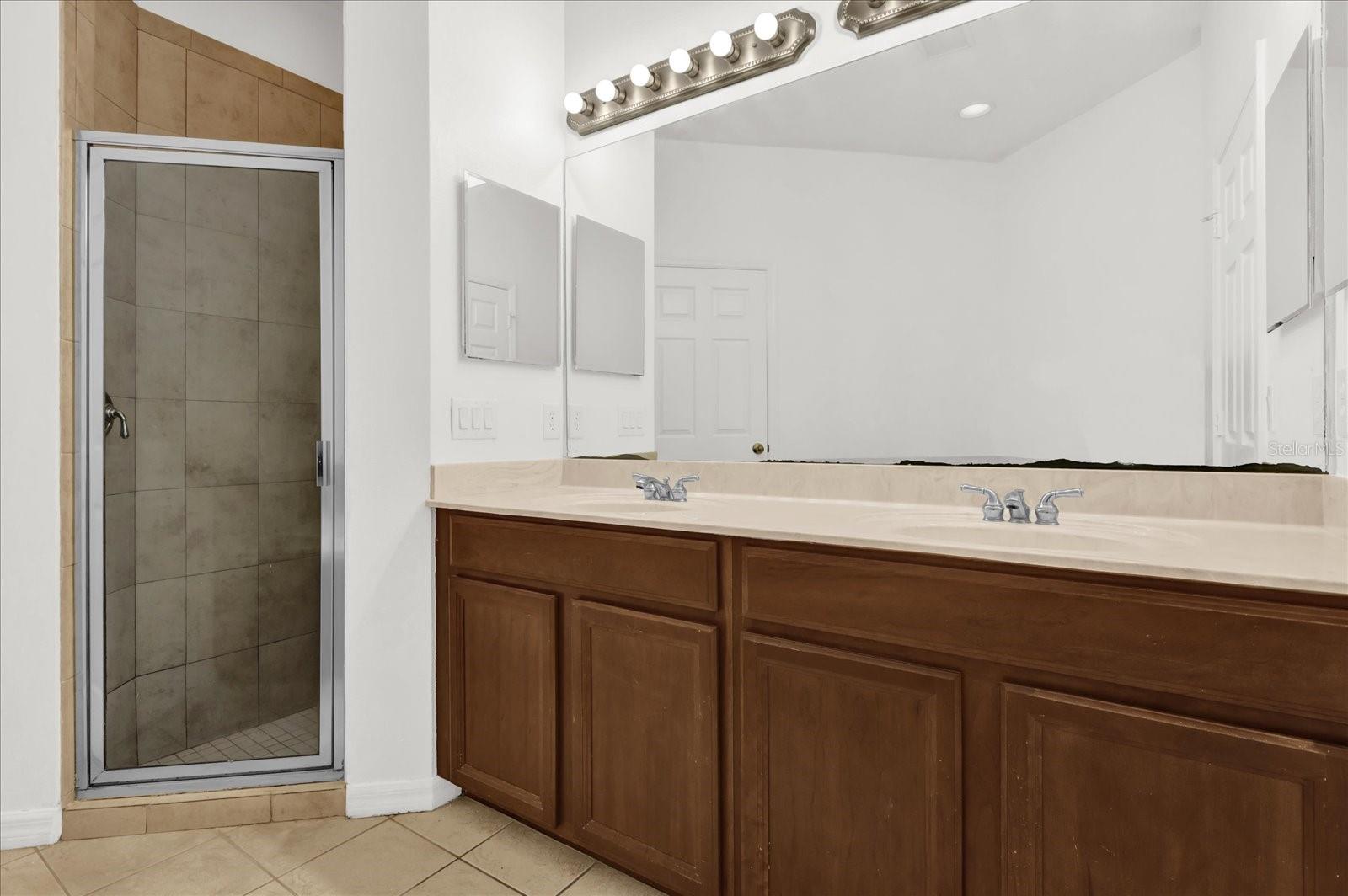 Image 18 of 30 For 1406 Travertine Terrace