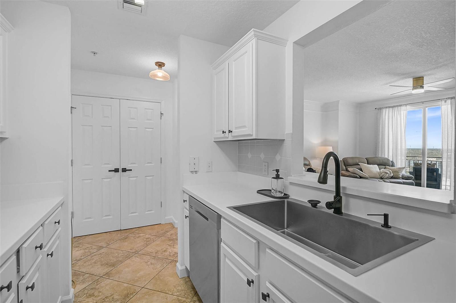 Image 12 of 71 For 750 Tamiami Trail 1516