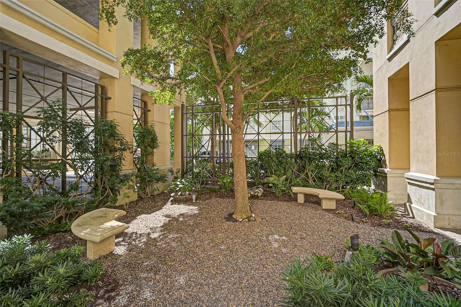 Image 24 of 71 For 750 Tamiami Trail 1516