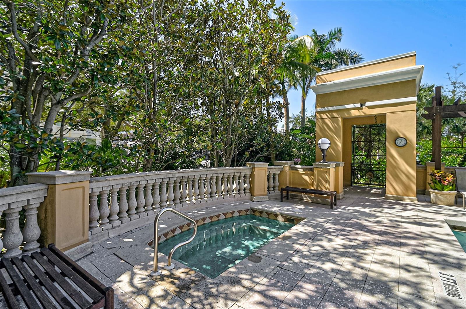 Image 48 of 71 For 750 Tamiami Trail 1516