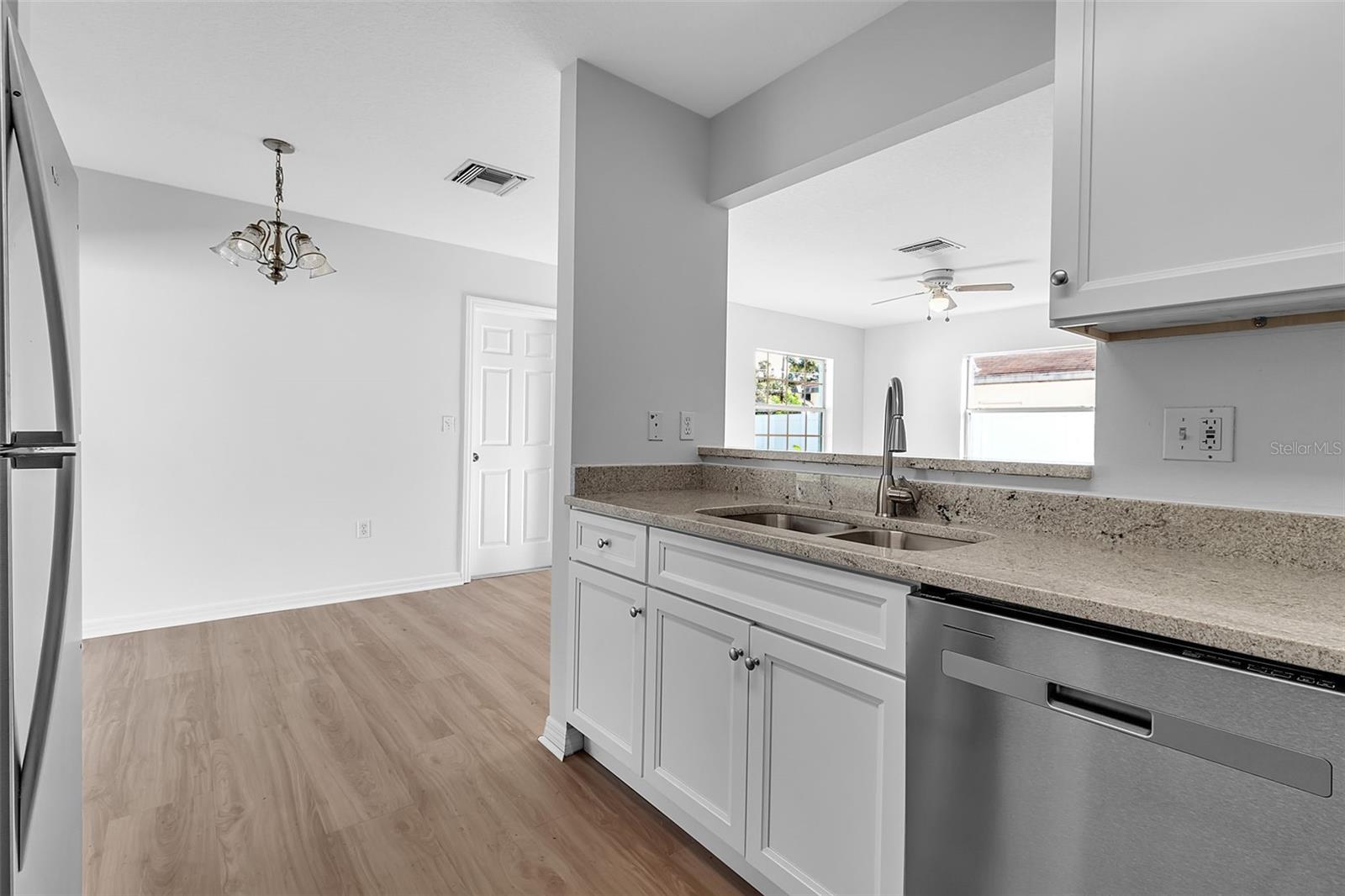 Image 17 of 40 For 320 Browns Road