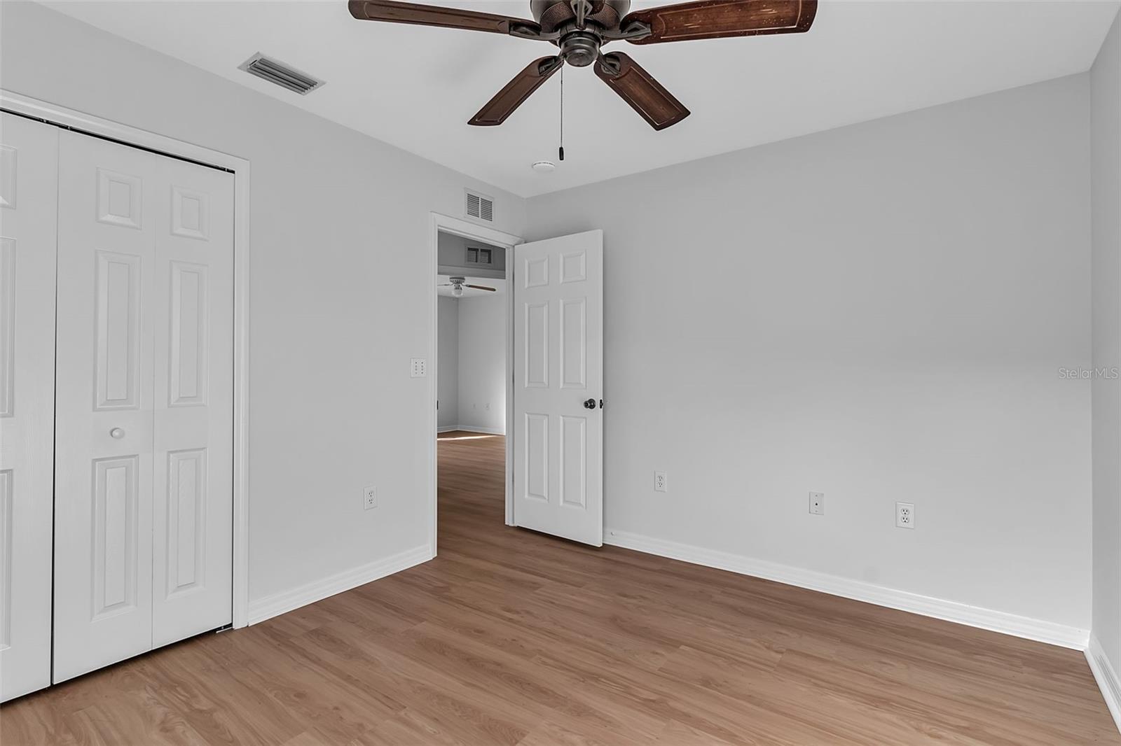 Image 25 of 40 For 320 Browns Road