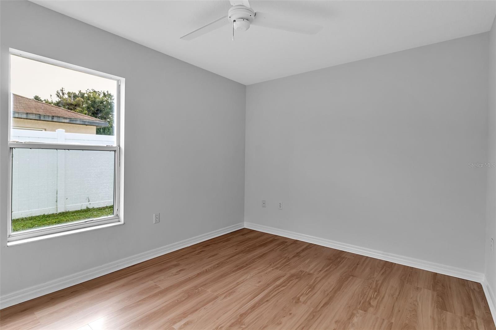 Image 27 of 40 For 320 Browns Road