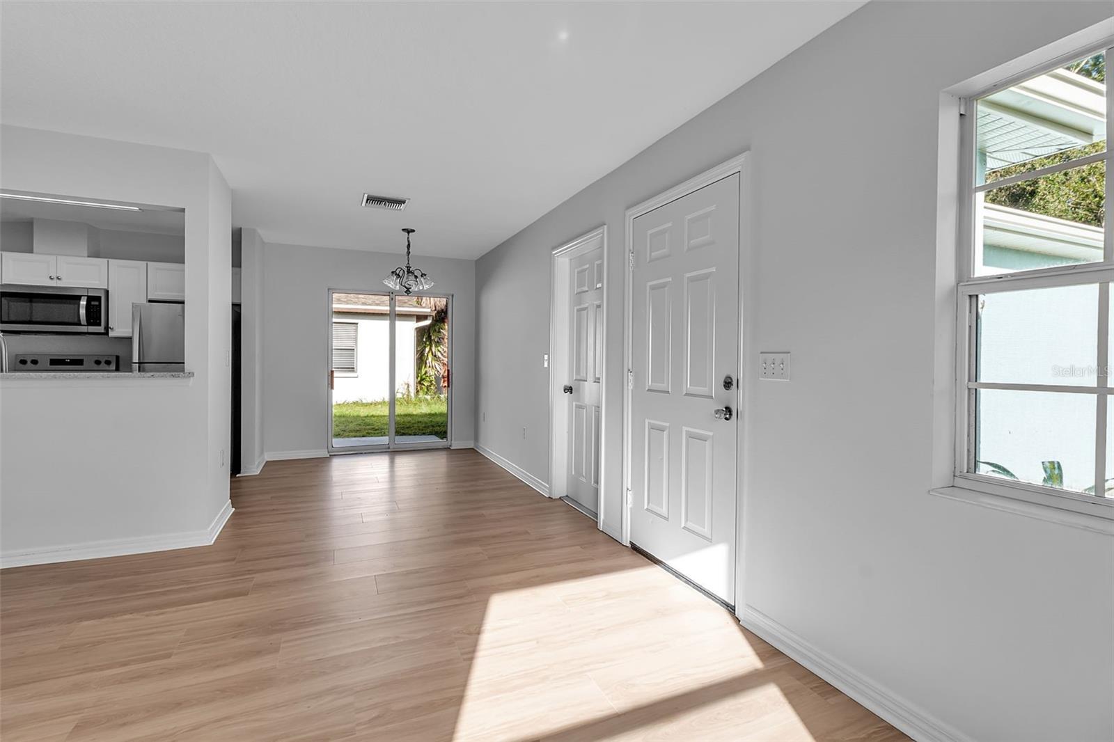 Image 4 of 40 For 320 Browns Road