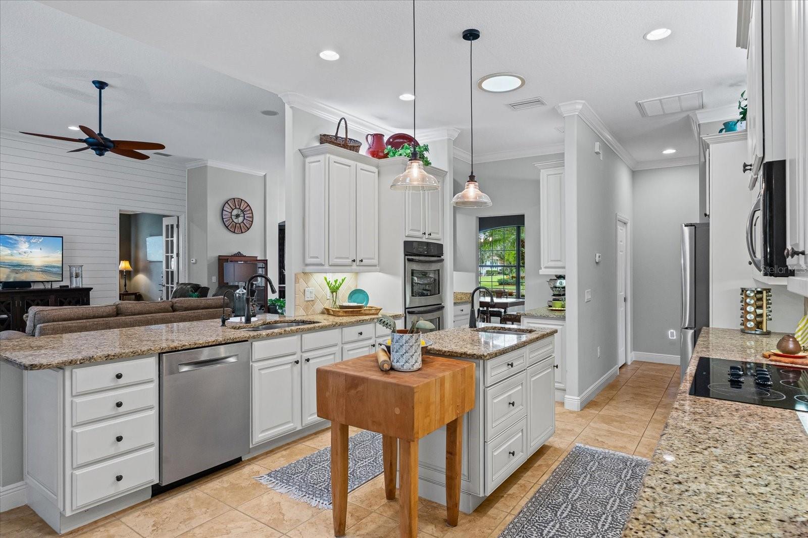 Image 10 of 47 For 3837 155th Avenue E