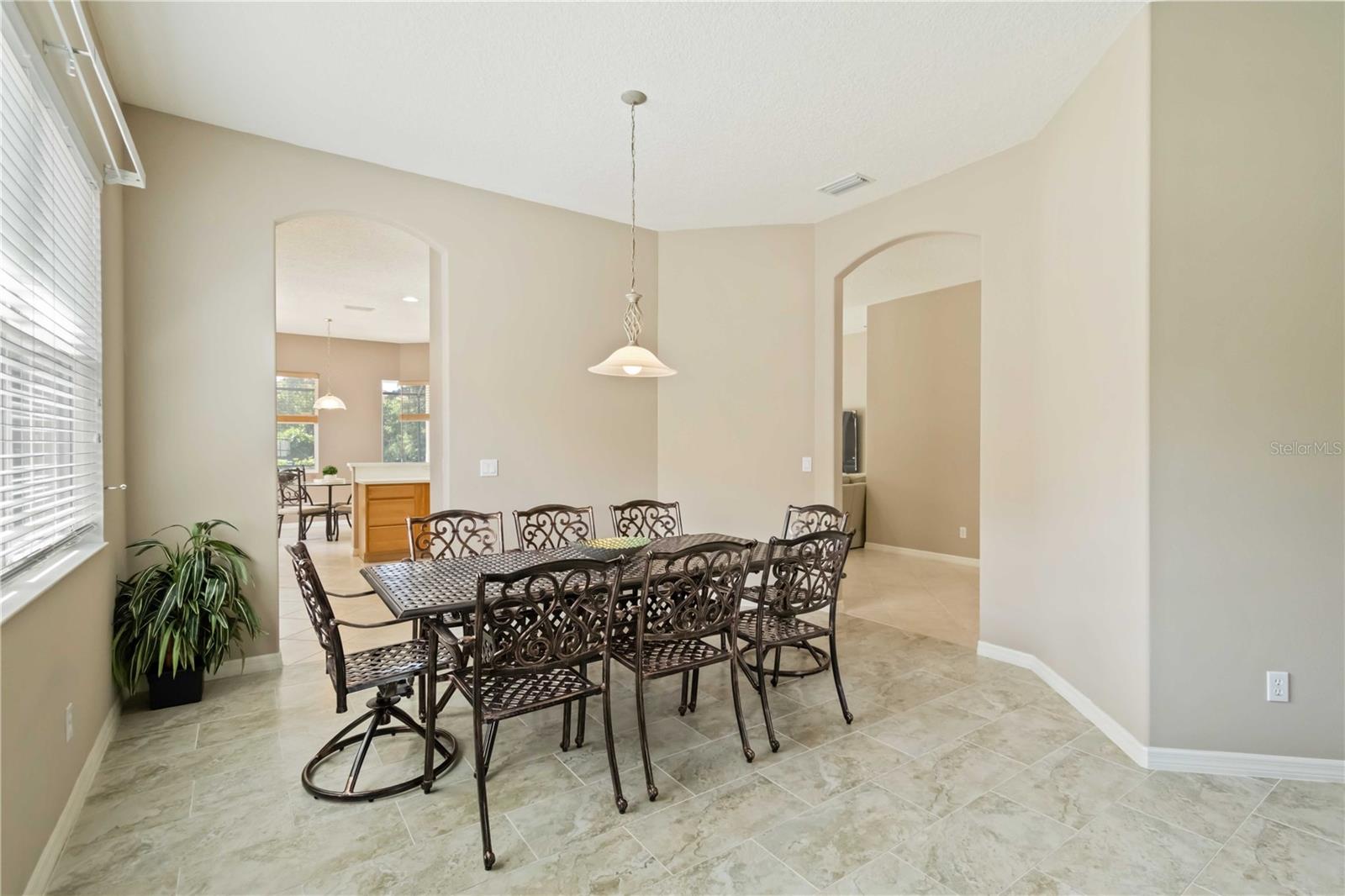 Image 11 of 61 For 7358 Stanhope Court
