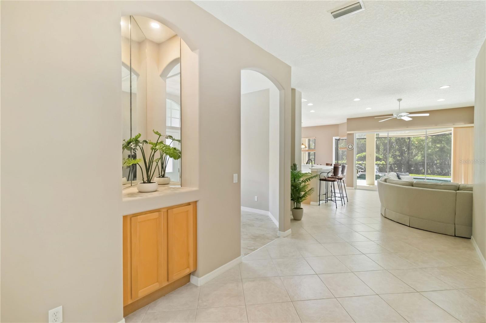 Image 13 of 61 For 7358 Stanhope Court