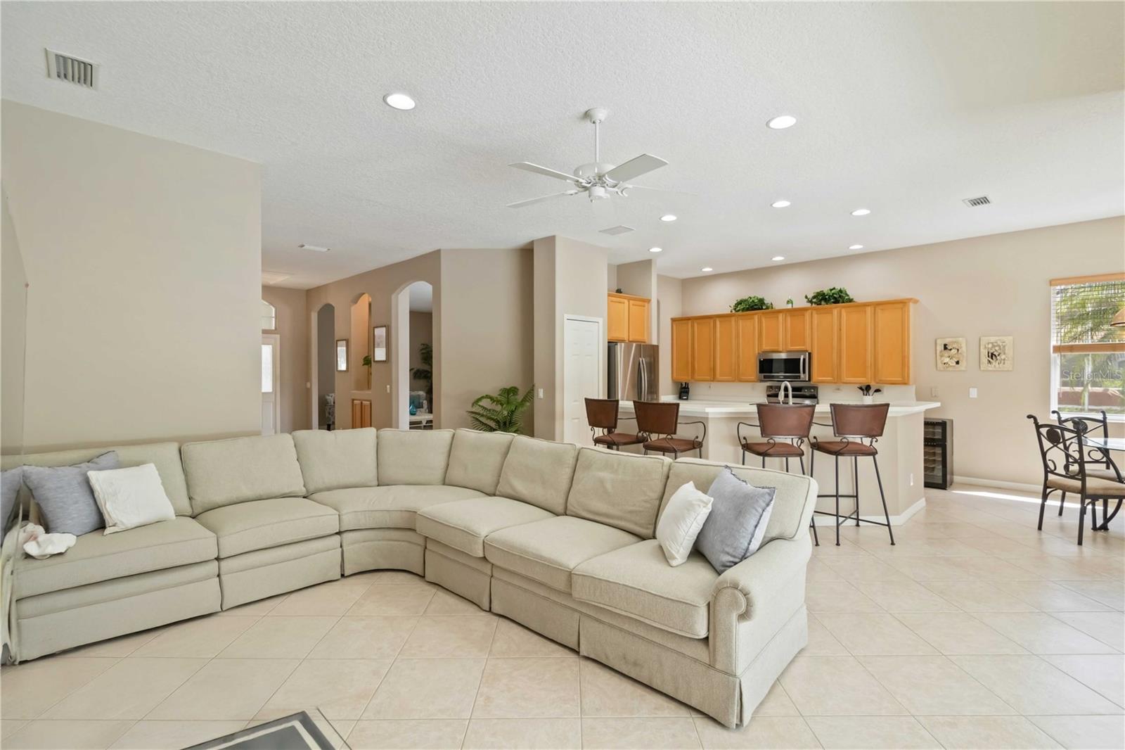 Image 16 of 61 For 7358 Stanhope Court