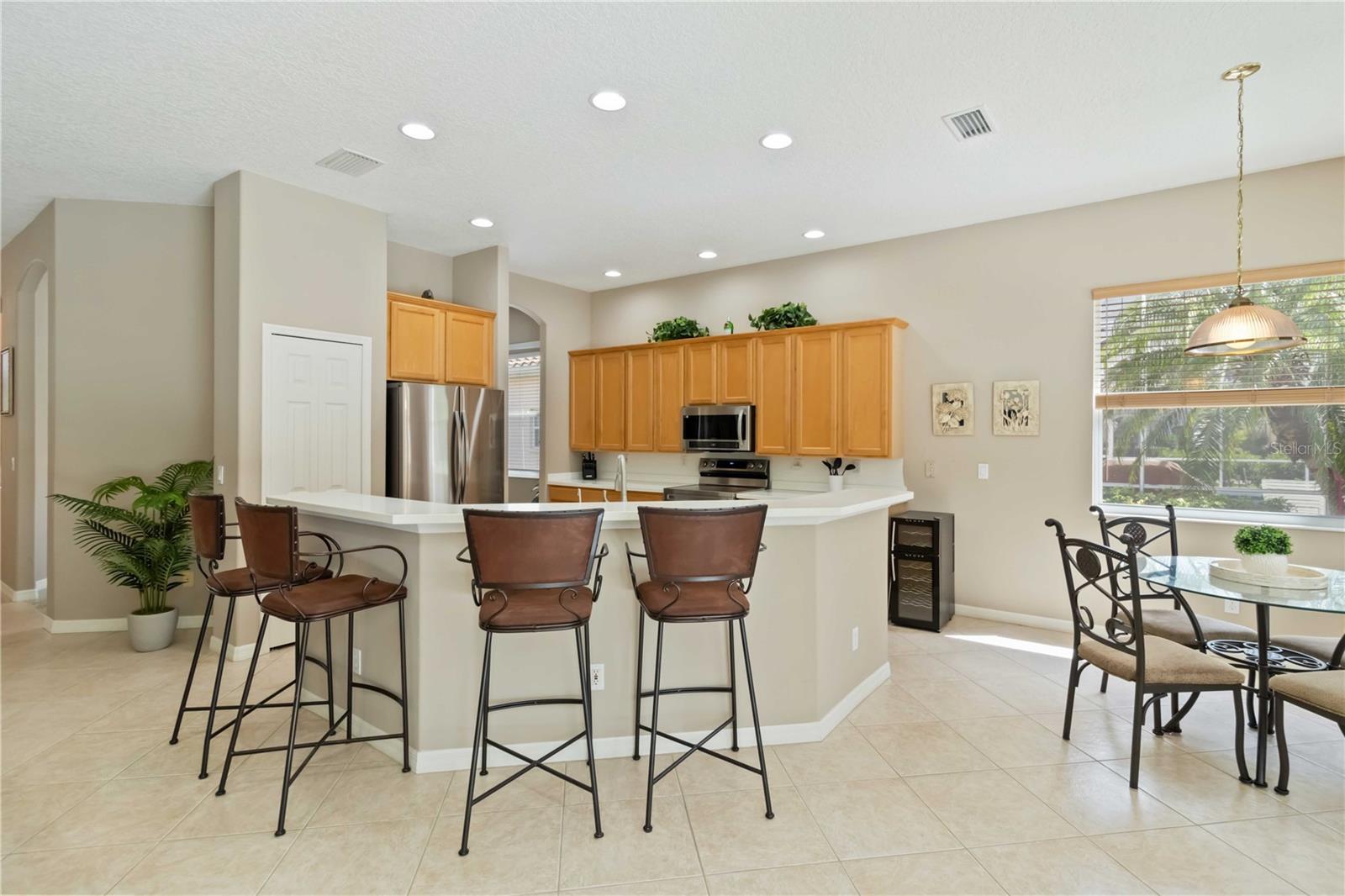 Image 17 of 61 For 7358 Stanhope Court