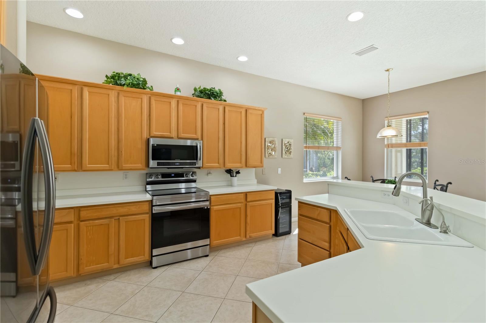 Image 21 of 61 For 7358 Stanhope Court