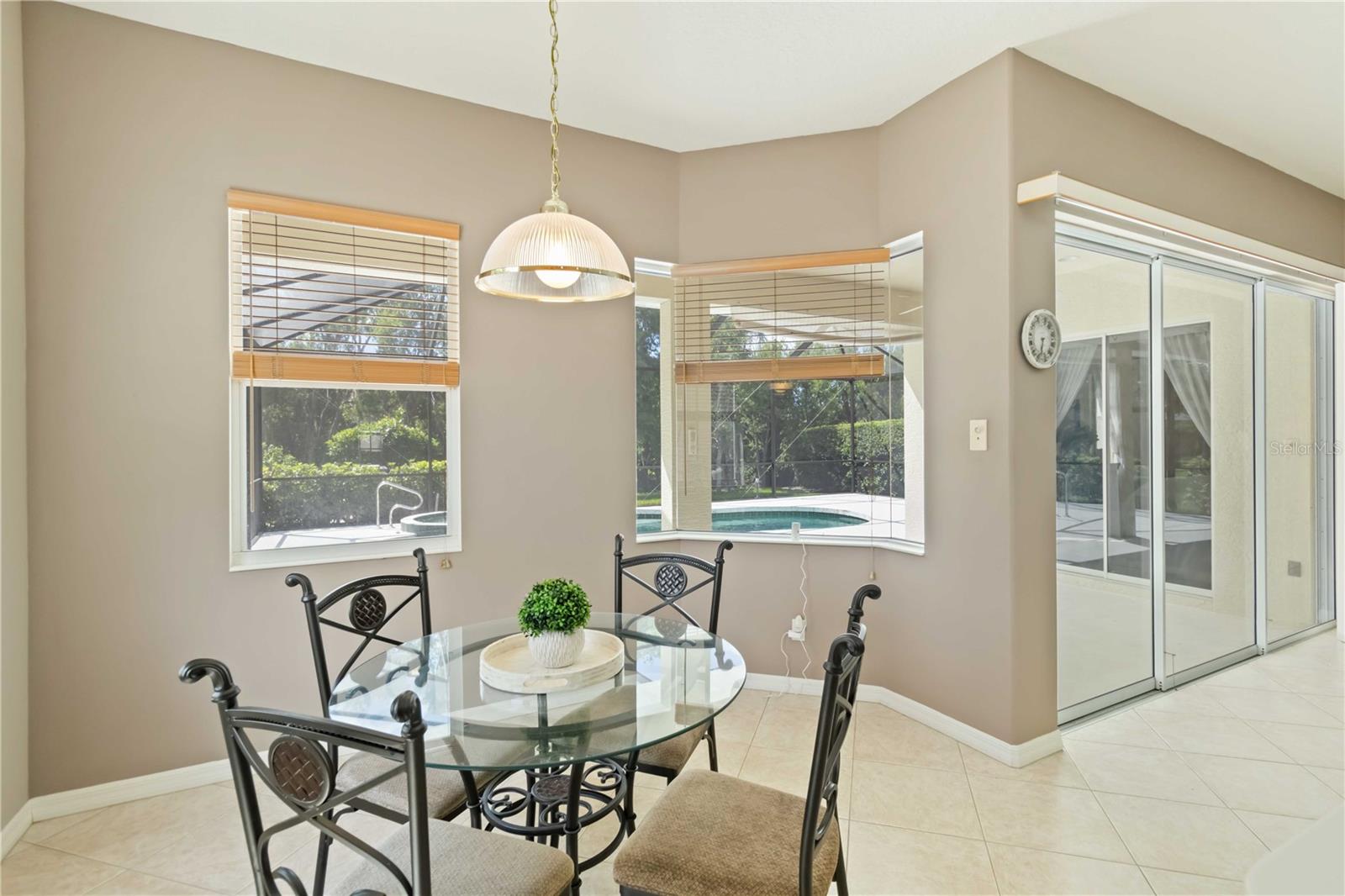 Image 22 of 61 For 7358 Stanhope Court