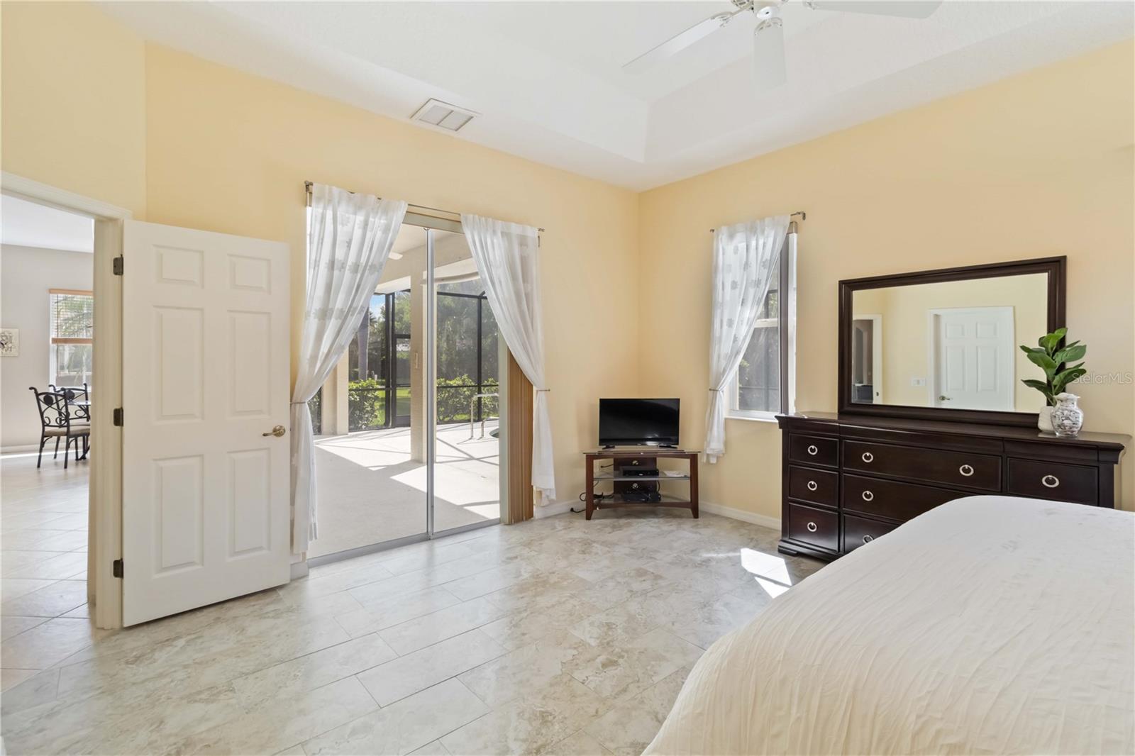 Image 29 of 61 For 7358 Stanhope Court