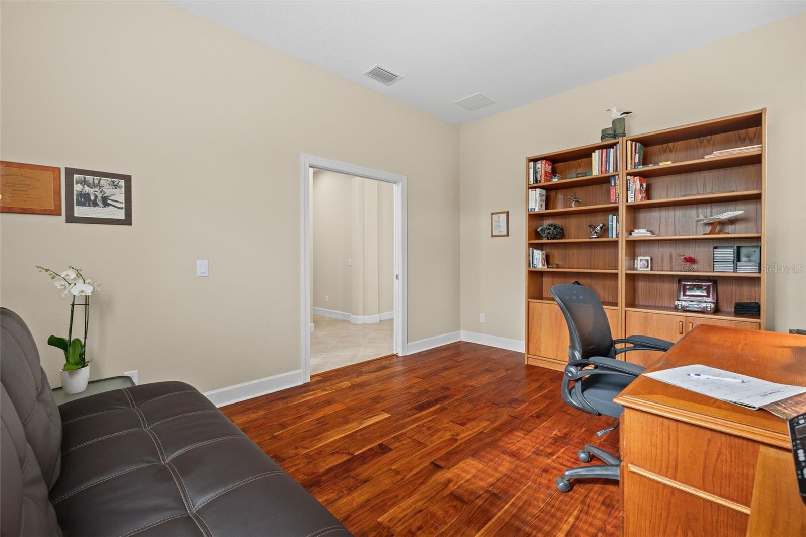 Image 13 of 68 For 8725 Amaretto Avenue