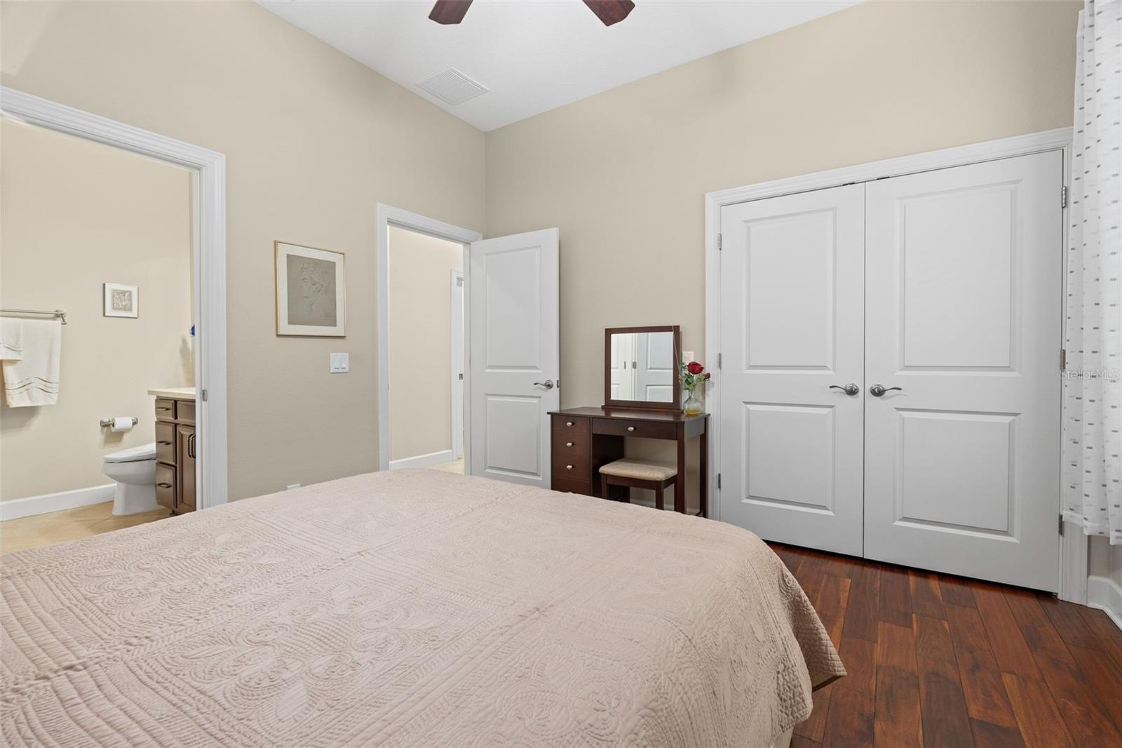 Image 24 of 68 For 8725 Amaretto Avenue