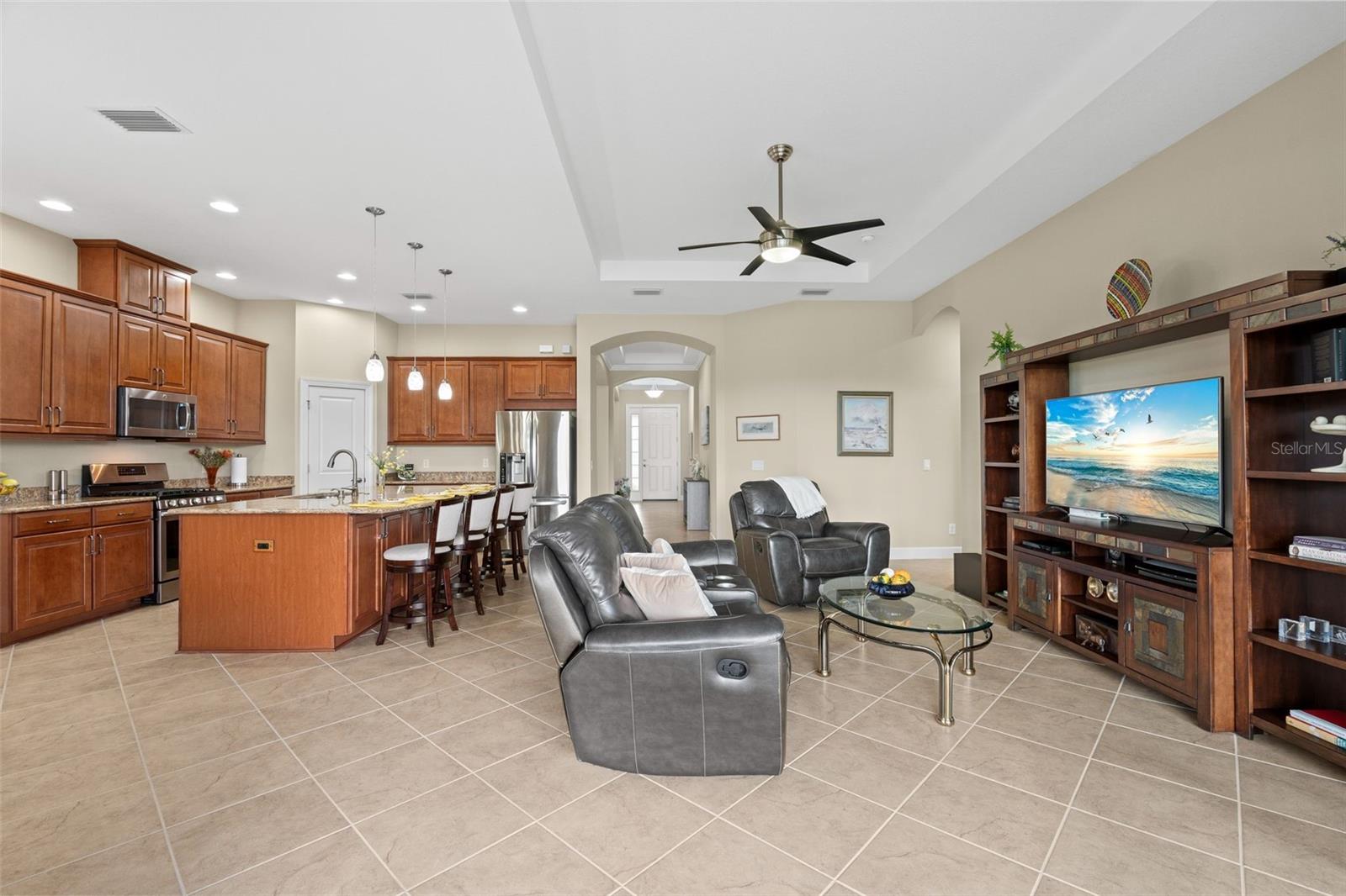 Image 29 of 68 For 8725 Amaretto Avenue