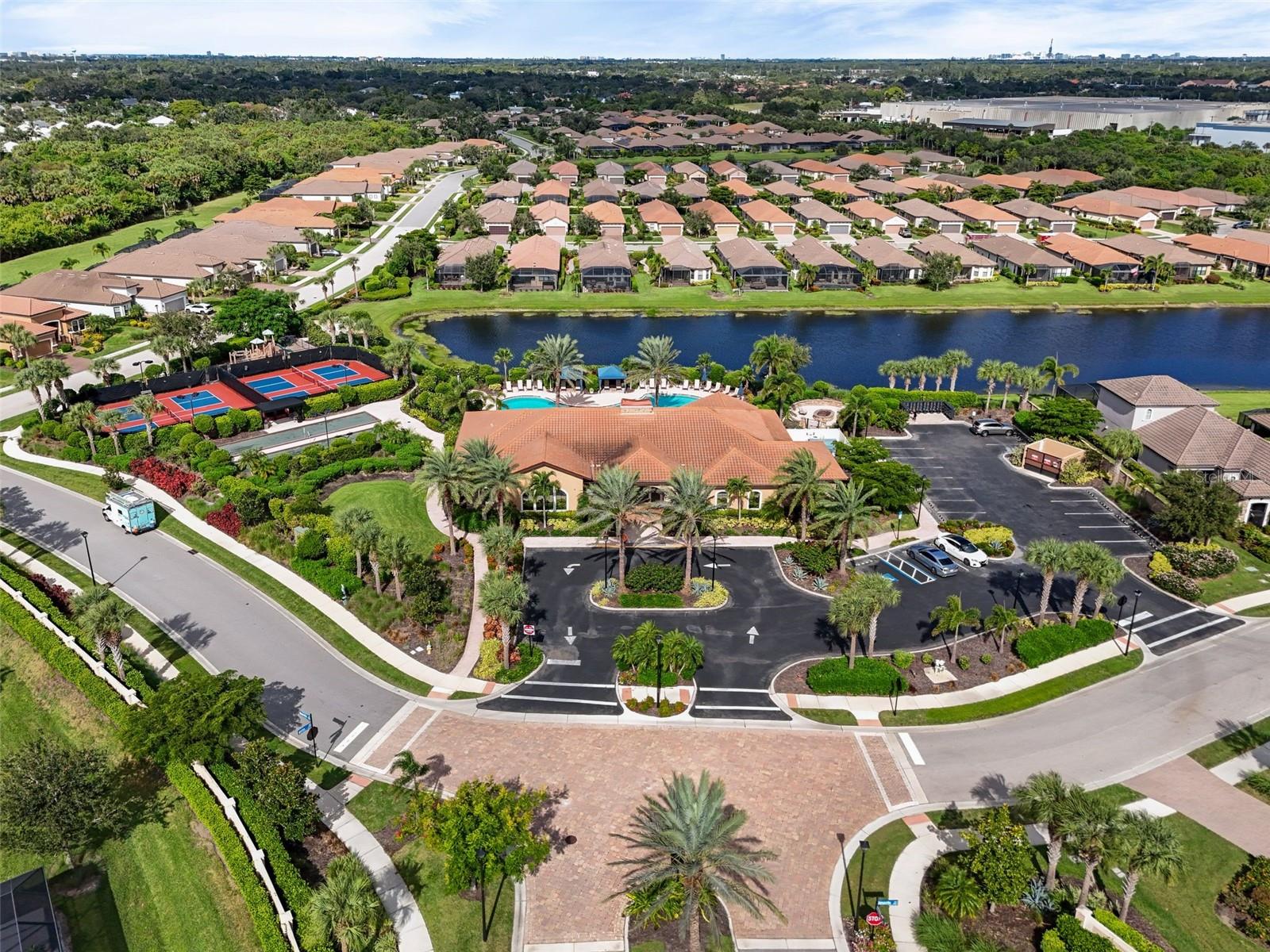 Image 55 of 68 For 8725 Amaretto Avenue