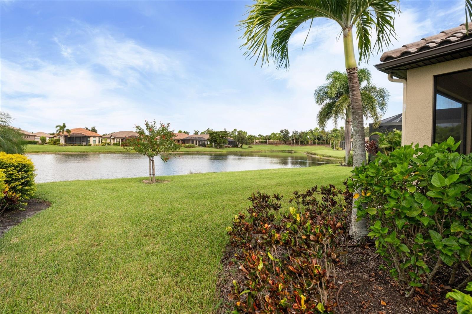 Image 9 of 68 For 8725 Amaretto Avenue