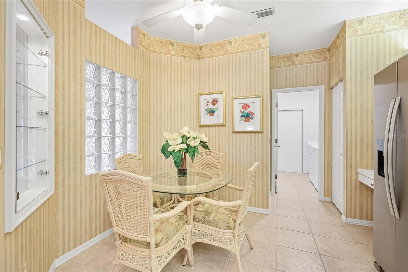 Image 9 of 51 For 875 Chalmers Drive