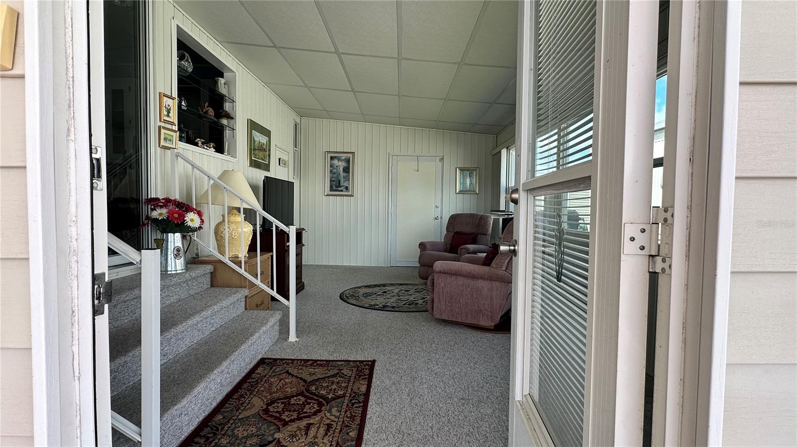 Image 31 of 44 For 5619 Bayshore Road 163