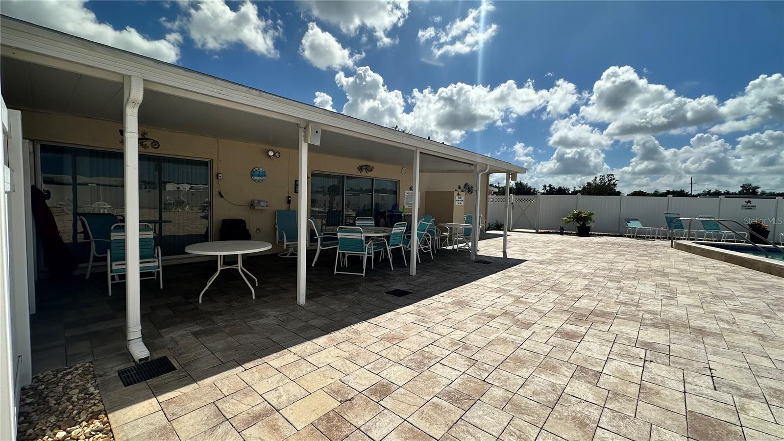 Image 42 of 44 For 5619 Bayshore Road 163
