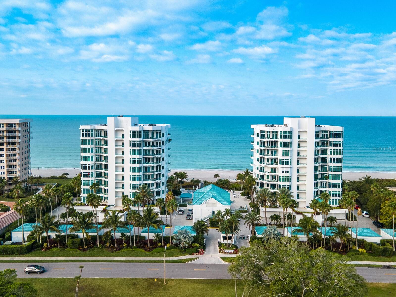 Image 2 of 50 For 655 Longboat Club Road 16b