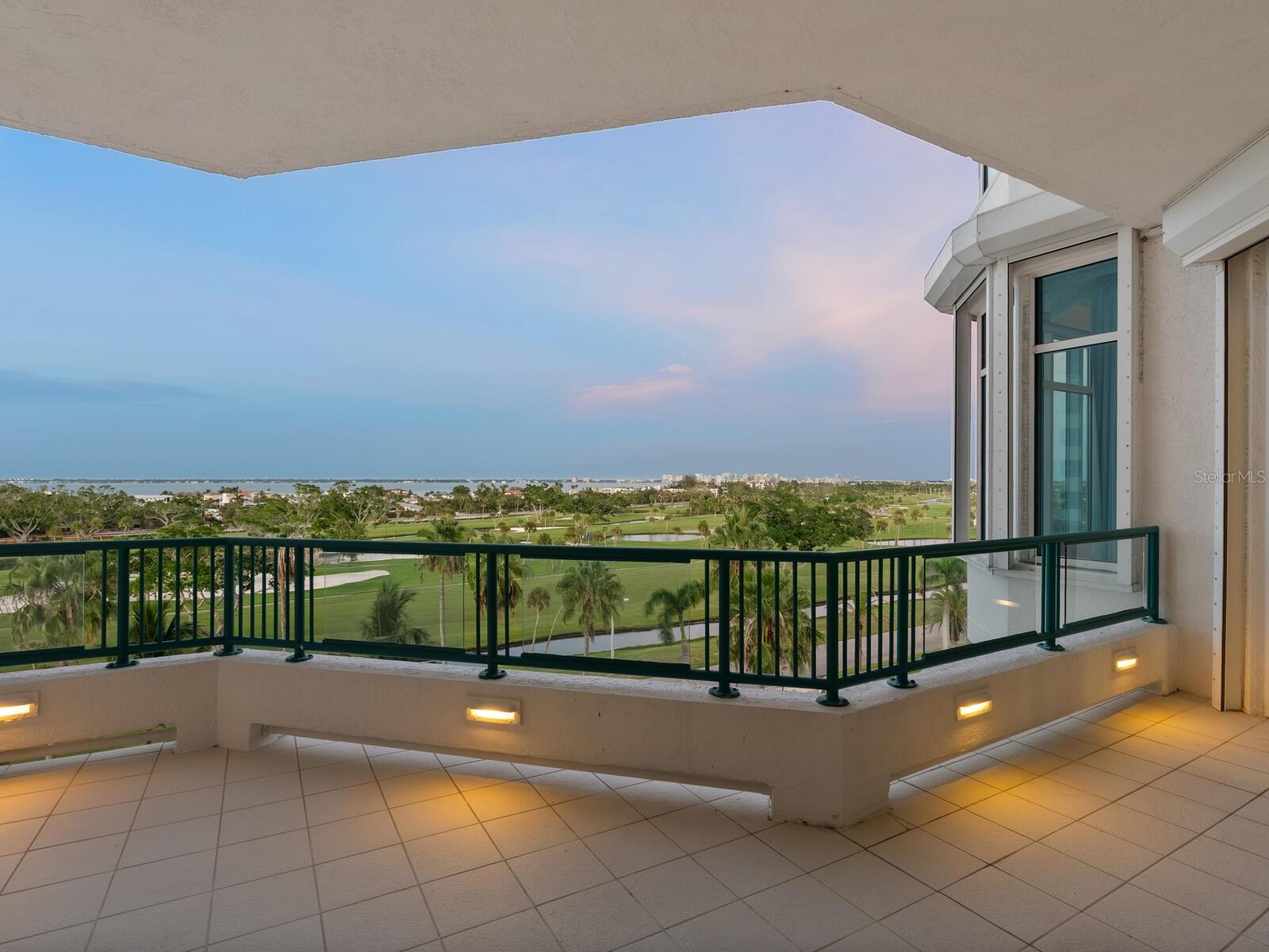 Image 47 of 50 For 655 Longboat Club Road 16b