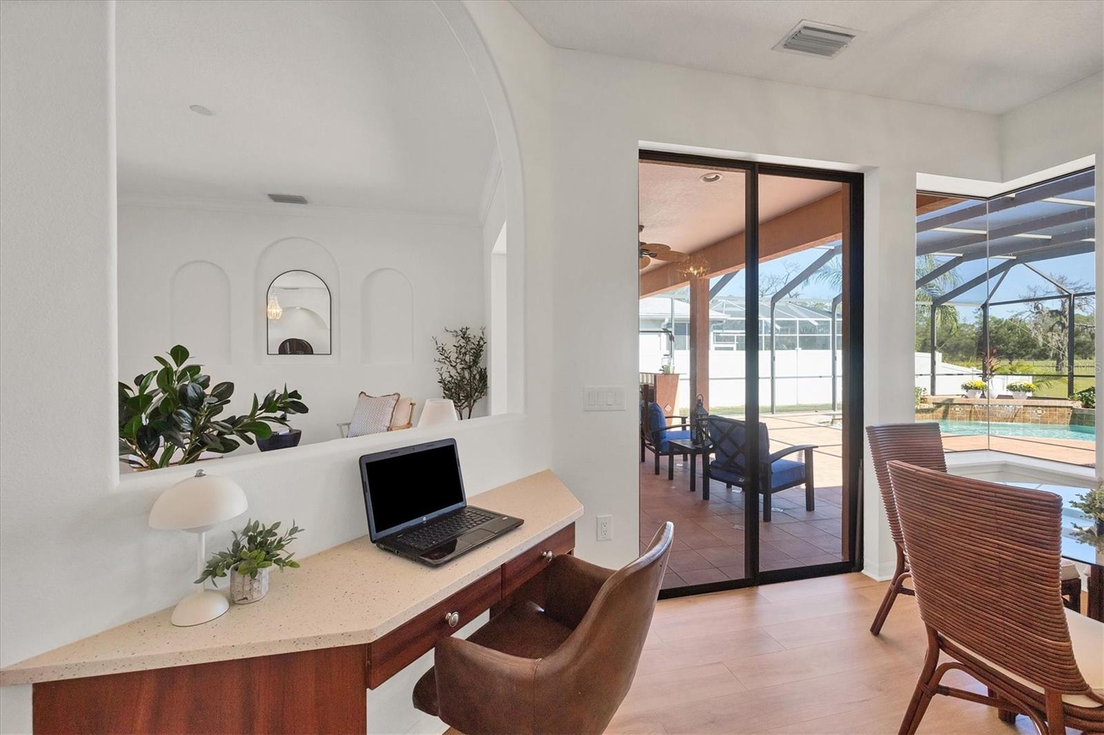 Image 11 of 37 For 6255 Aventura Drive