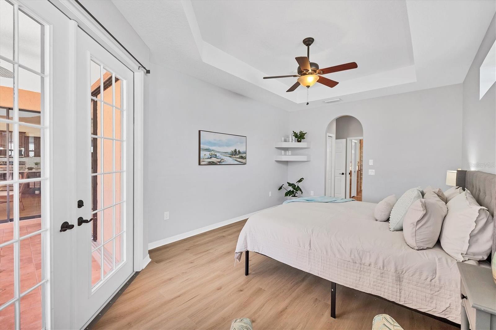 Image 17 of 37 For 6255 Aventura Drive