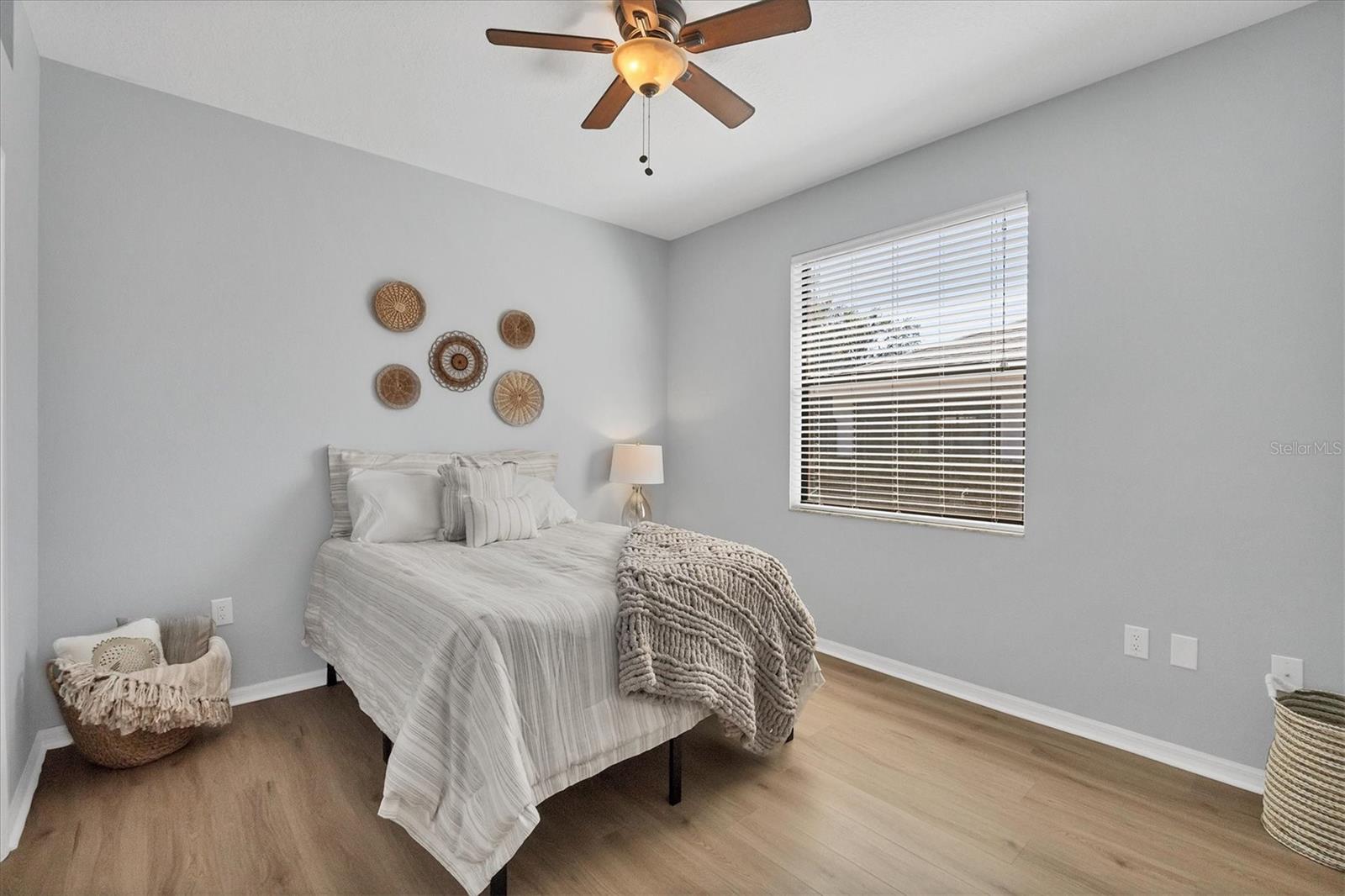 Image 26 of 37 For 6255 Aventura Drive