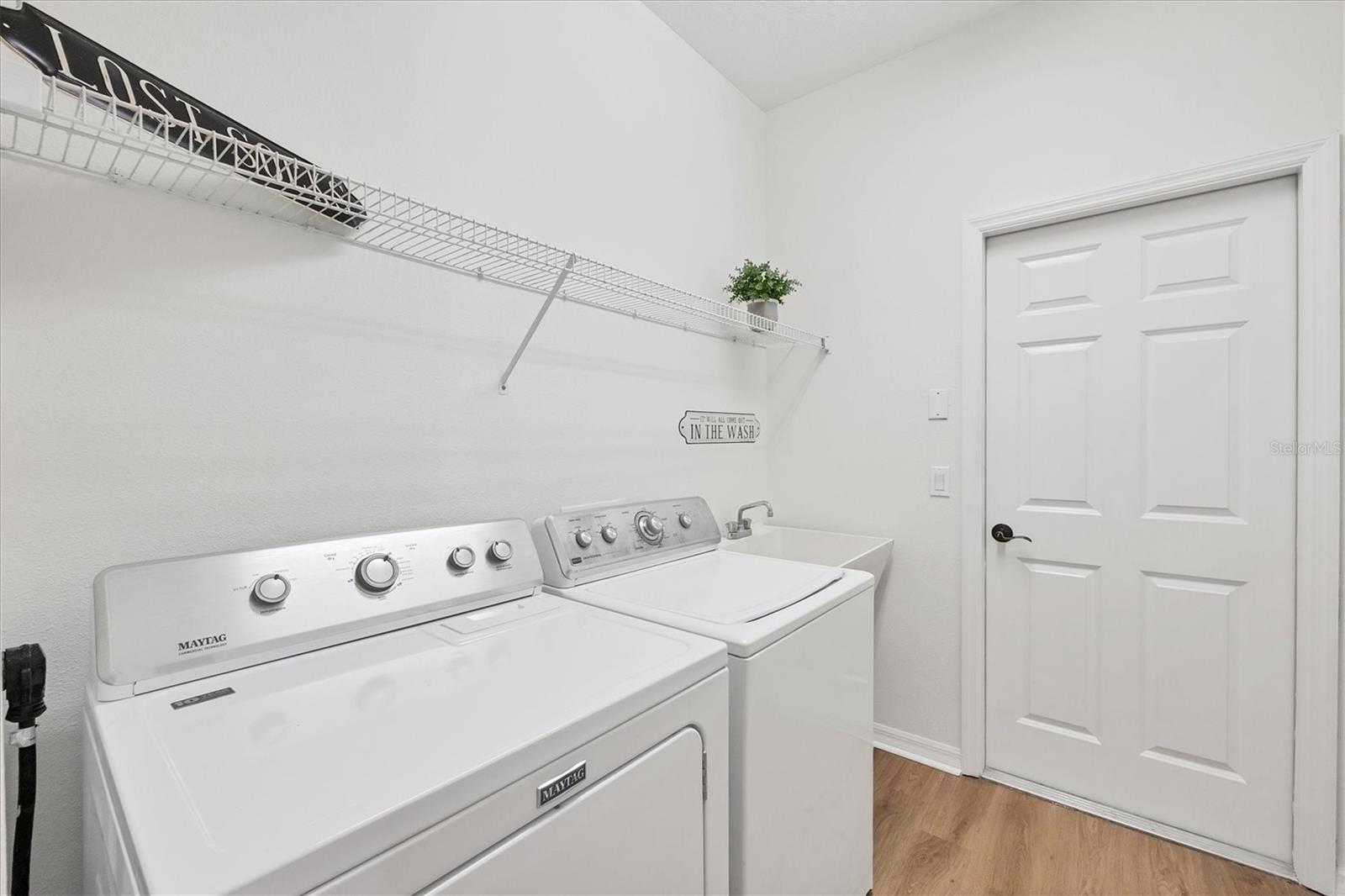 Image 27 of 37 For 6255 Aventura Drive