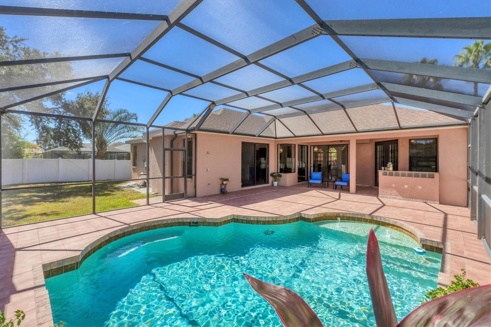 Image 33 of 37 For 6255 Aventura Drive