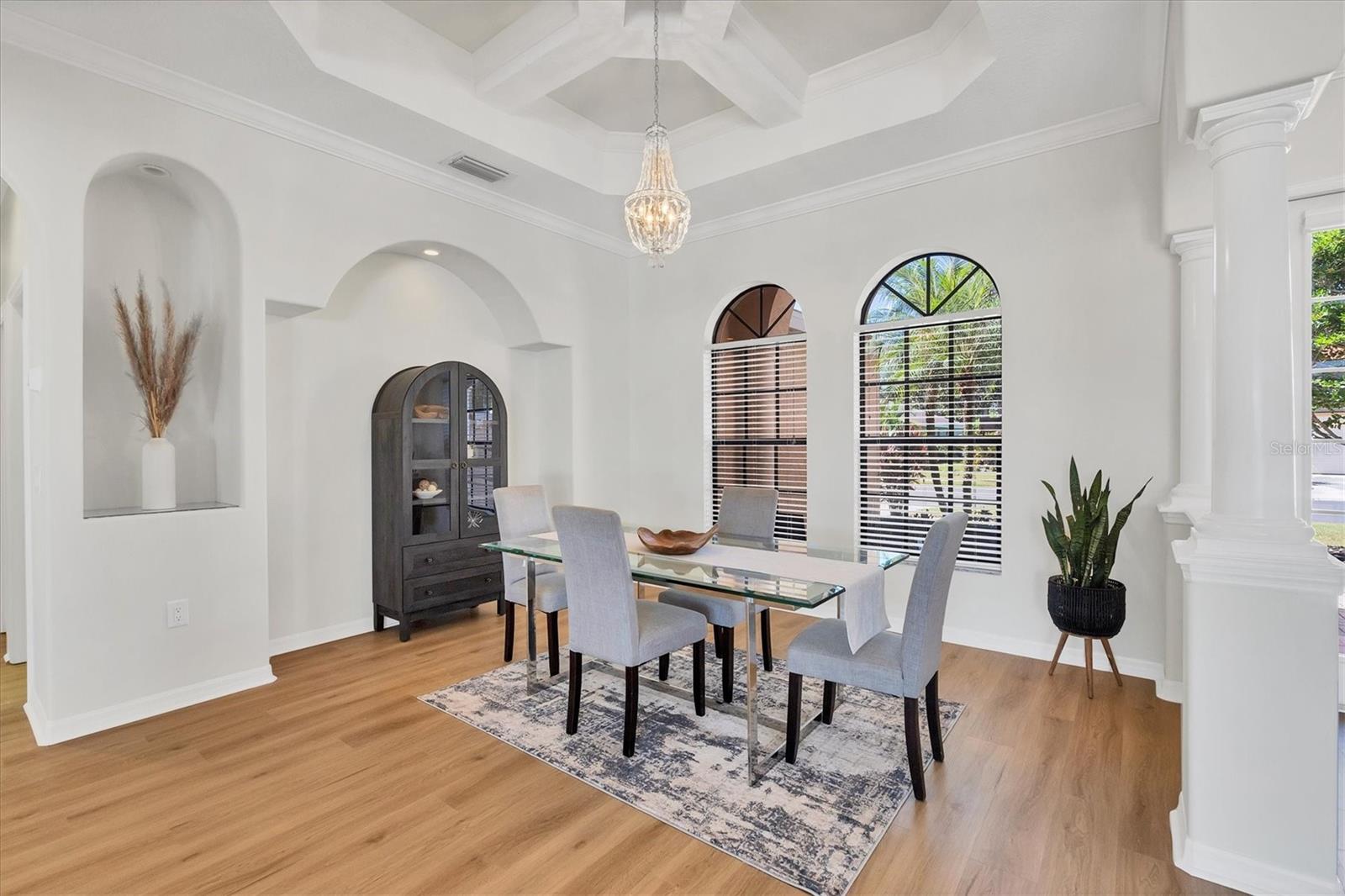 Image 6 of 37 For 6255 Aventura Drive