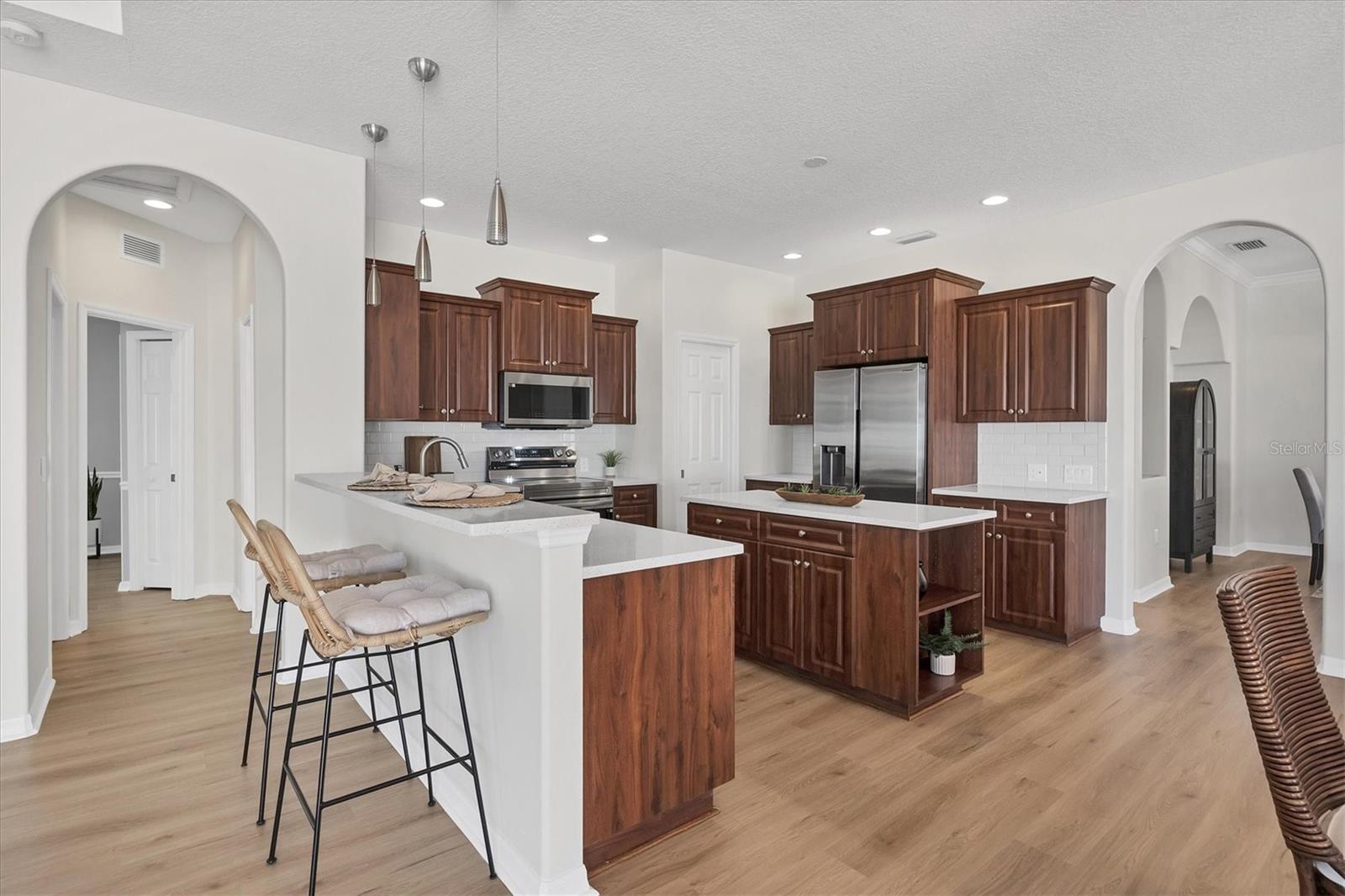 Image 7 of 37 For 6255 Aventura Drive