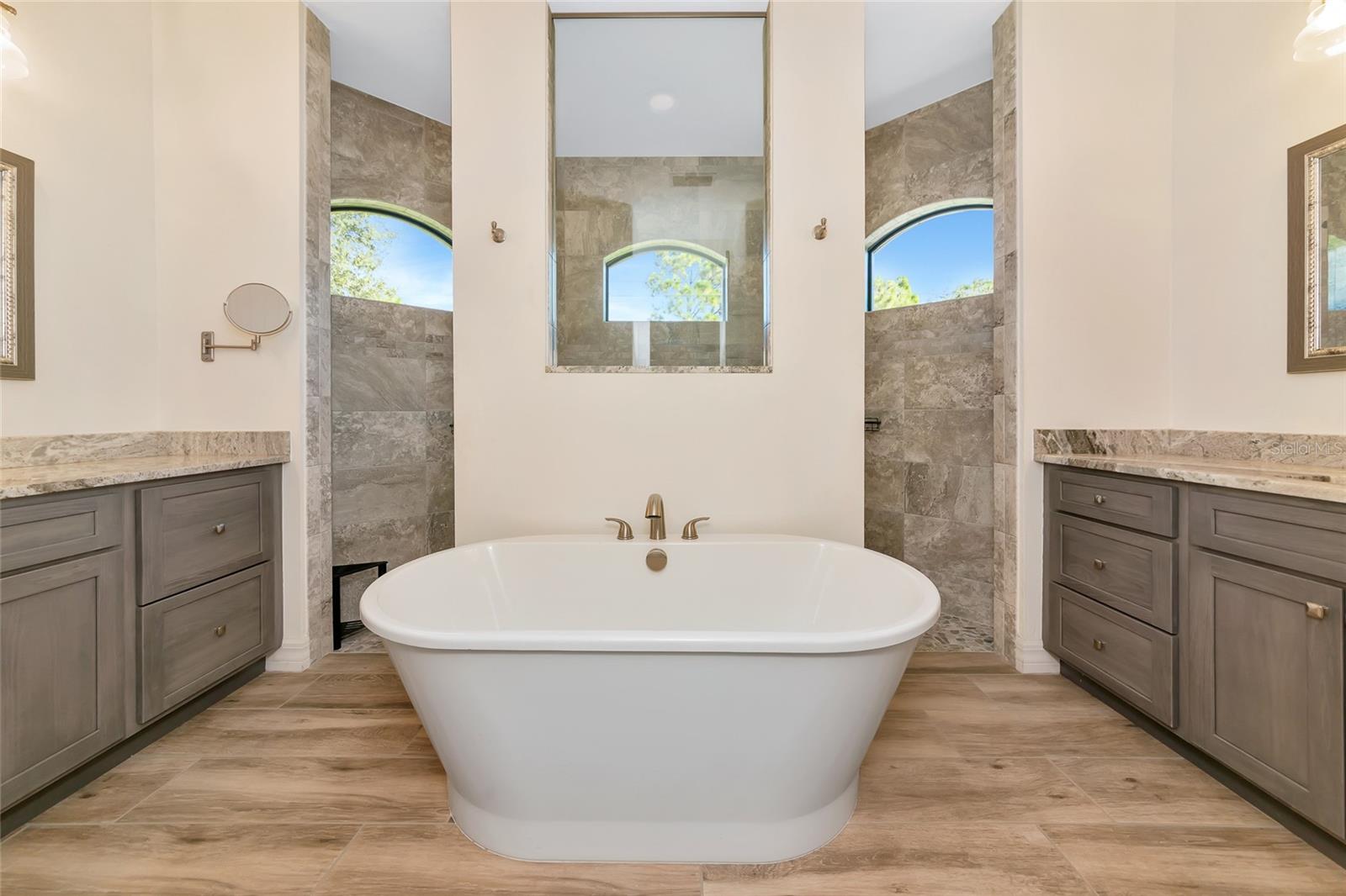 Image 22 of 95 For 13443 Boabadilla Lane