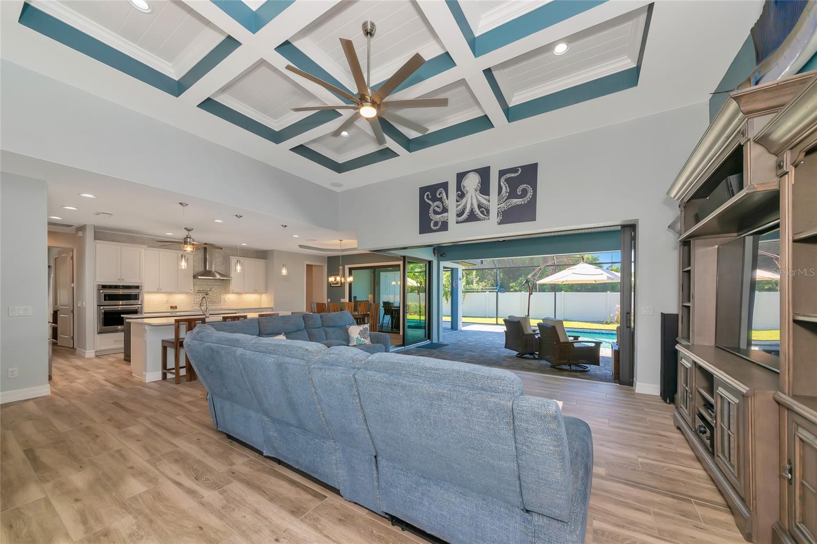 Image 3 of 95 For 13443 Boabadilla Lane